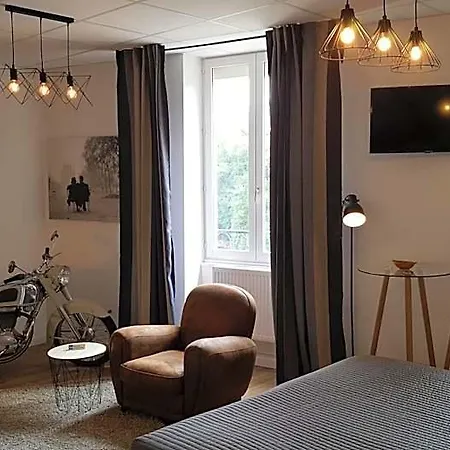 Au Faisan Dore Otel