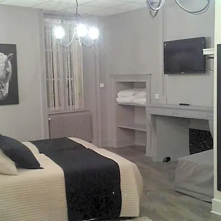 Au Faisan Dore Otel Neuville-sur-Ain